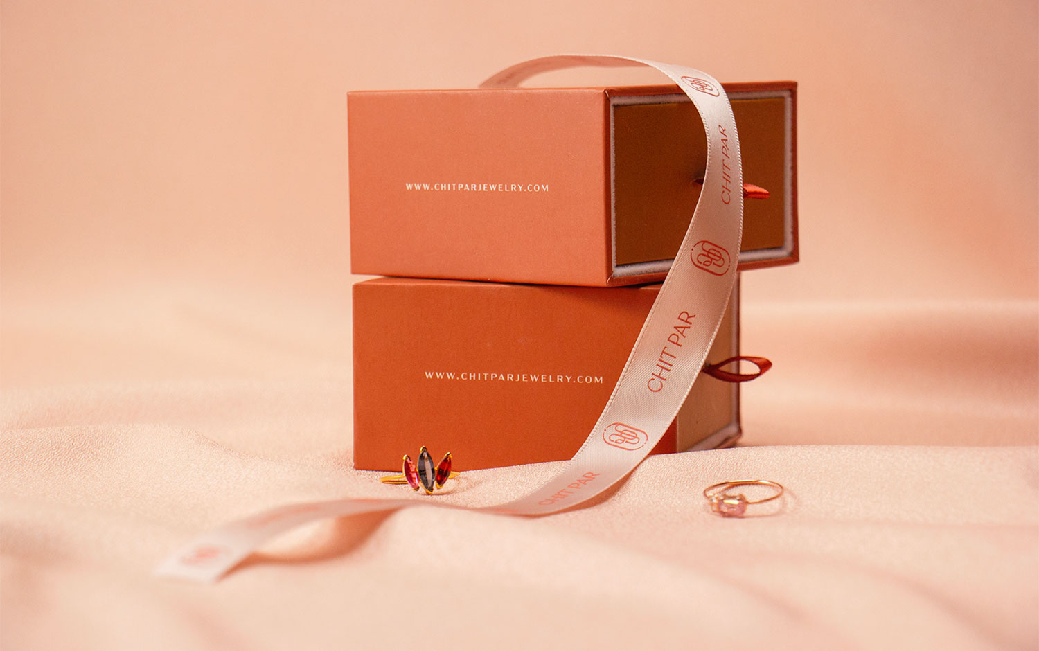 Chit Par Jewelry by Poke