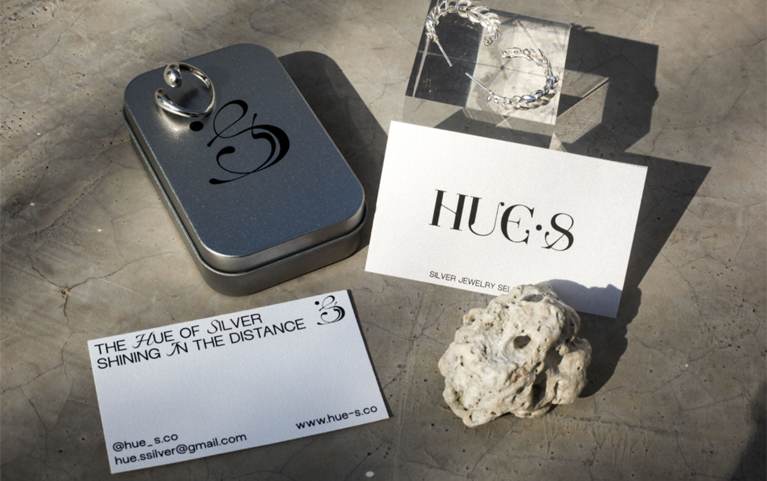 HUE.S by aether3 Creative