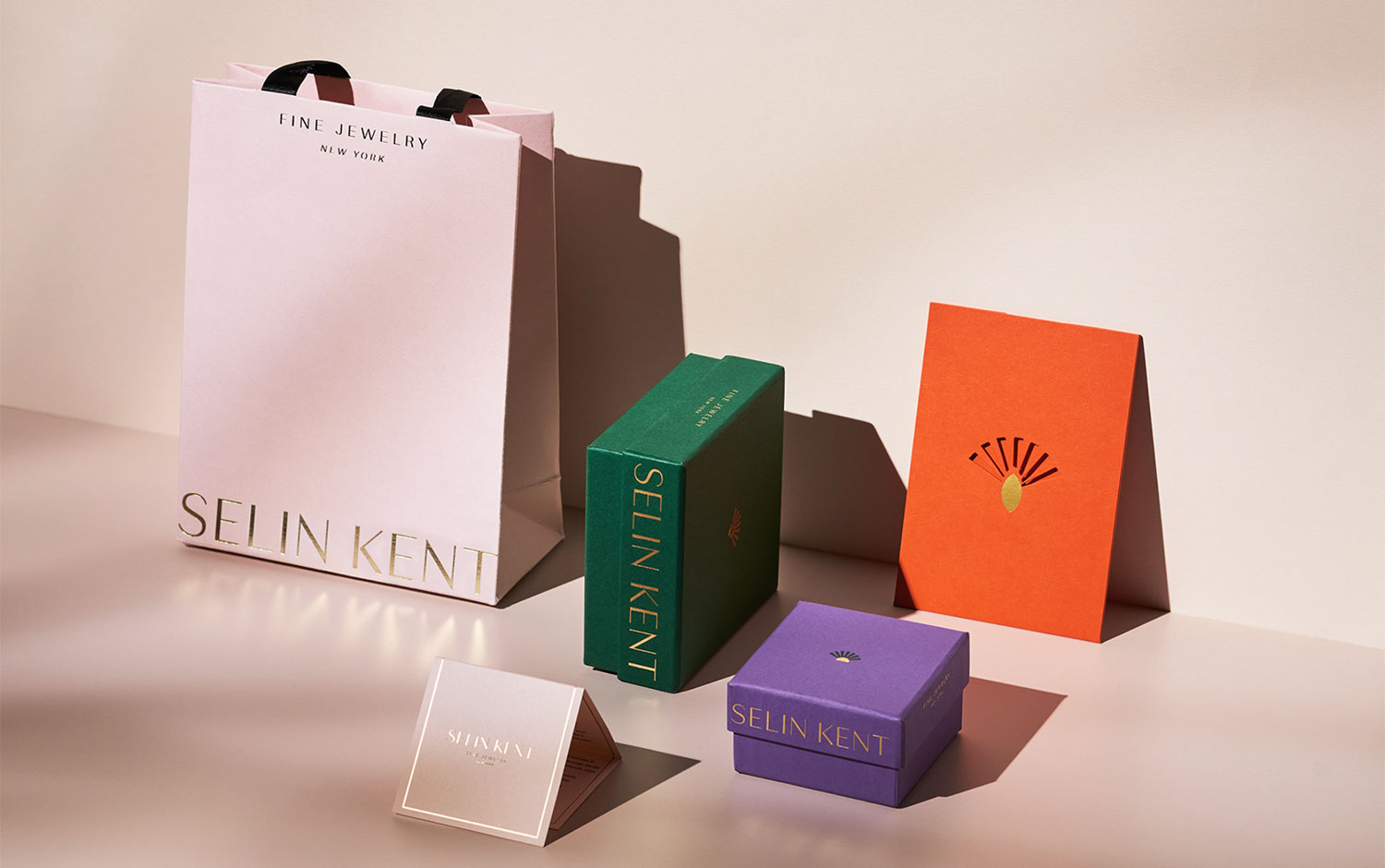 SELIN KENT by Studio Born