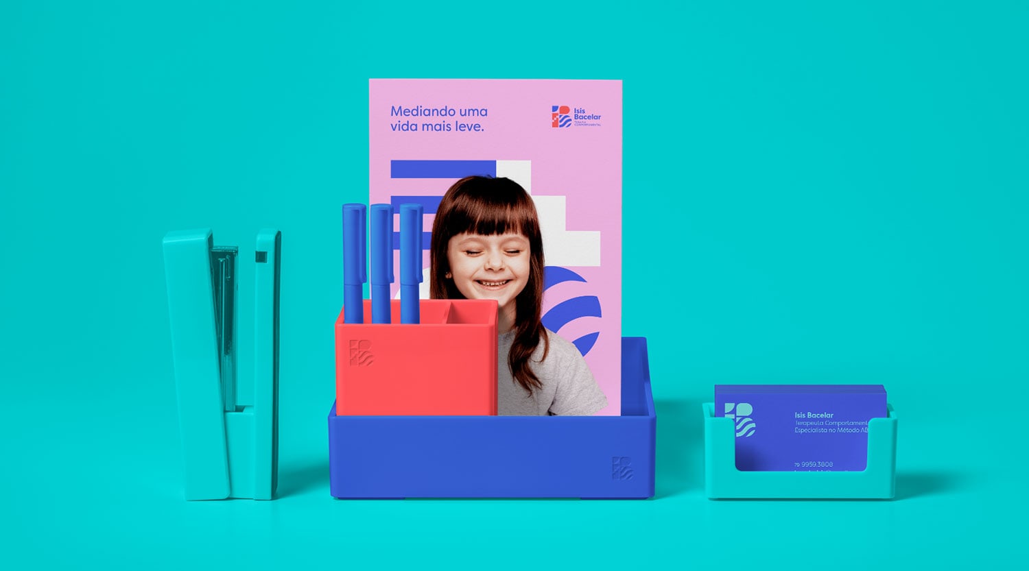 Isis Bacelar - Brand Identity cover image