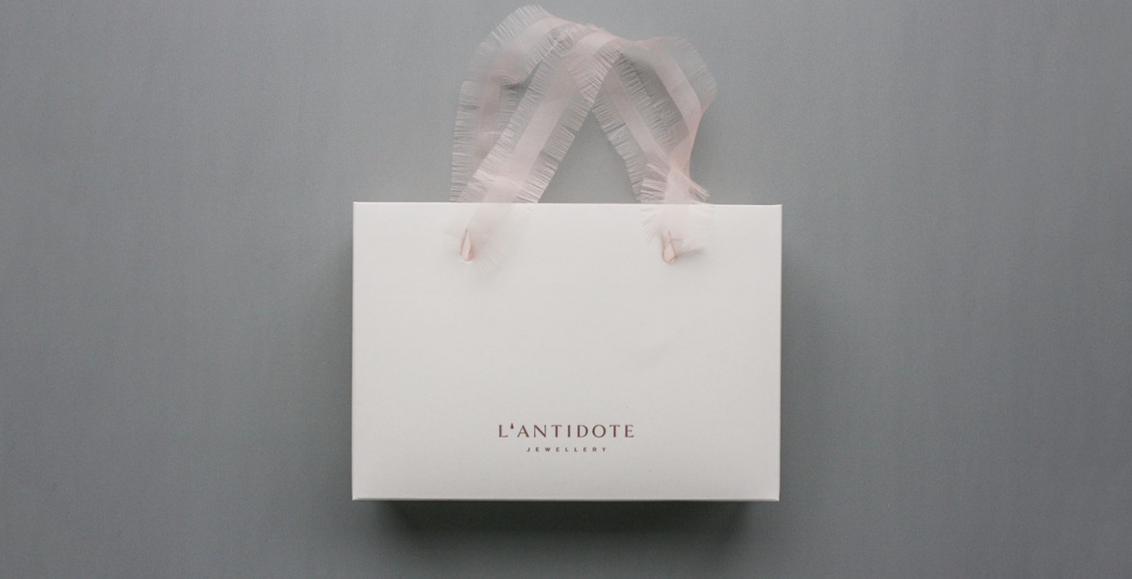 L'Antidote jewelry branding - Mindsparkle Mag